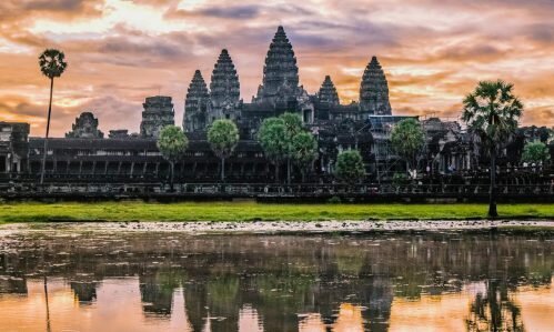 Angkor-Wat-star-sign-travel